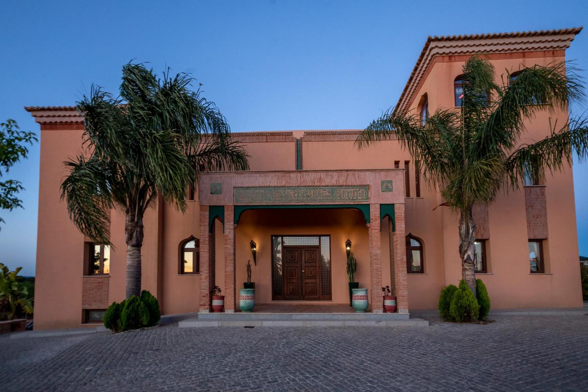 Al Karob Yoga Boutique Hotel 기아 외부 사진
